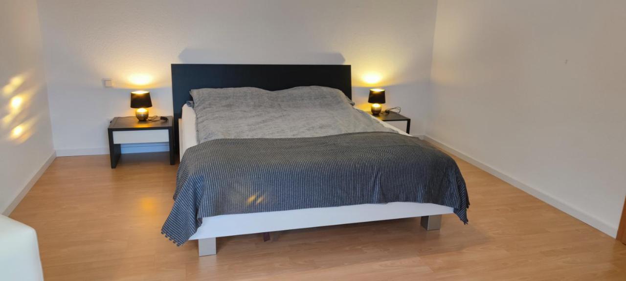 Moderne Ferienwohnung Lindlar, Dorf- Und Waldnah, Gratis W-Lan, Nr Esterno foto